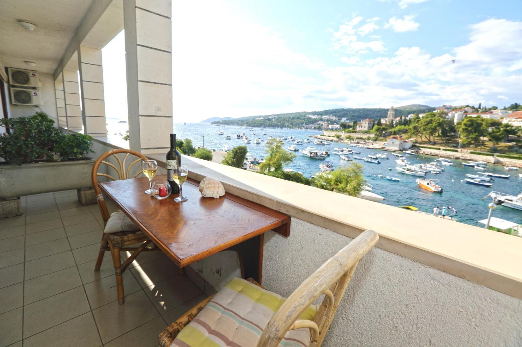 Apartment Katarina's Garden Hvar Town